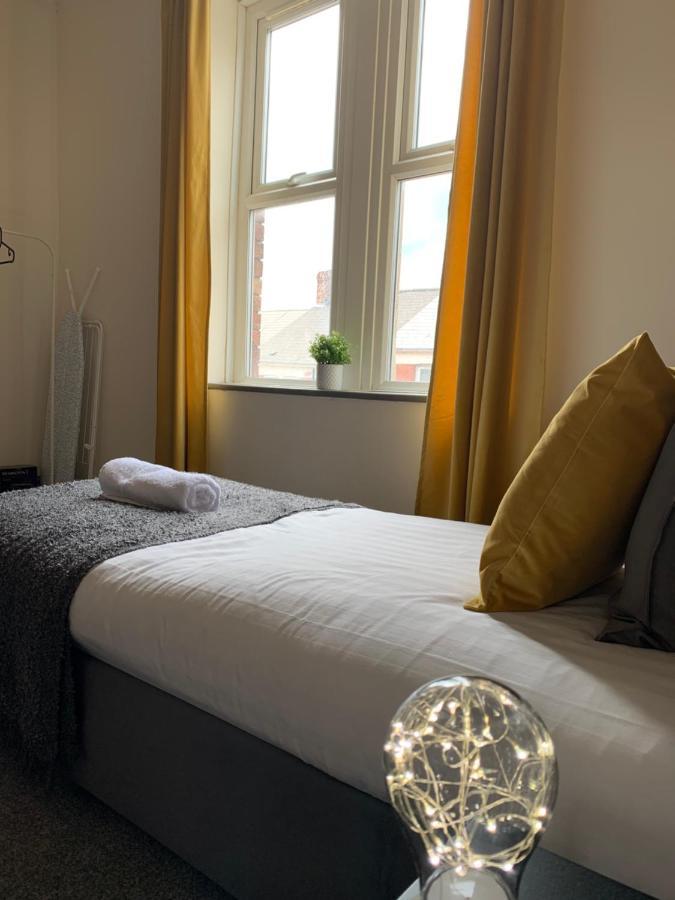 Balfour3-3 Bdrm 5 Beds Contractor Digs Spacious Gateshead Dış mekan fotoğraf
